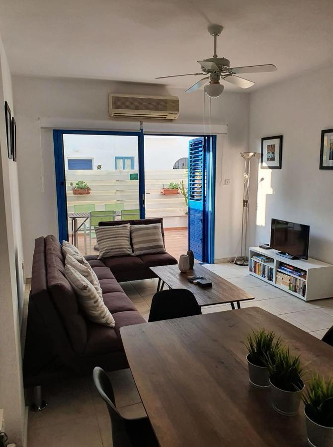 Central Gem - 10 Min Walk To The Sea, Harbor And Mall Apartment Paphos Exterior photo